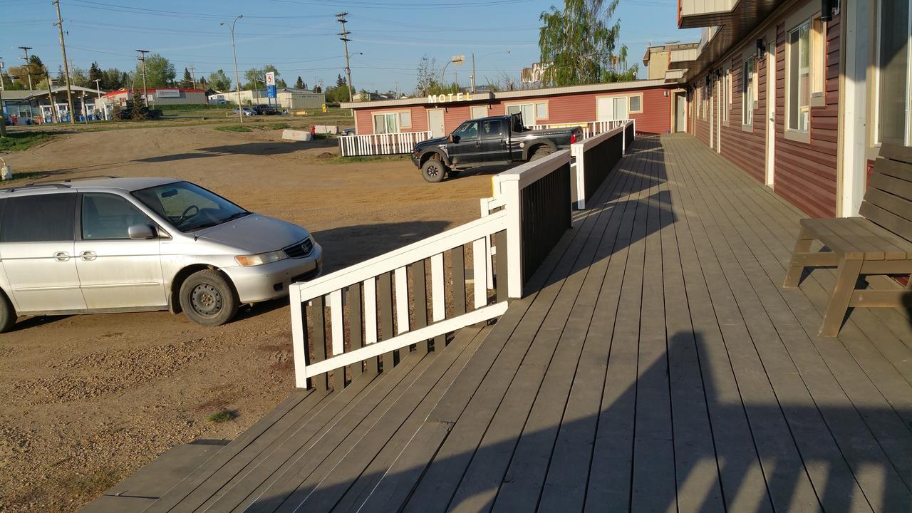 Alahart Motel Dawson Creek Exterior foto